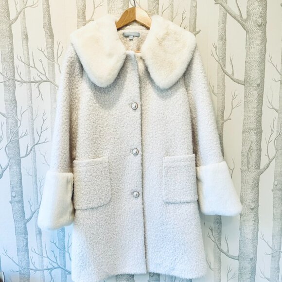 Nicola Bathie x Antonio Melani Vivienne Boucle Faux Fur Collar Pearl But… - Picture 2 of 5